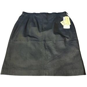 Excelled Leather Women's Black A-Line Skirt